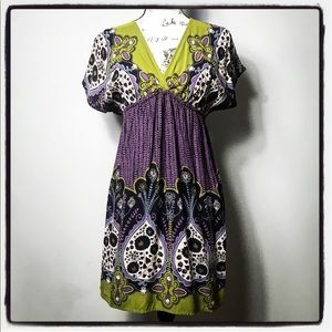 NWOT Xhilaration Boho V-neck Short Sleeve Dress